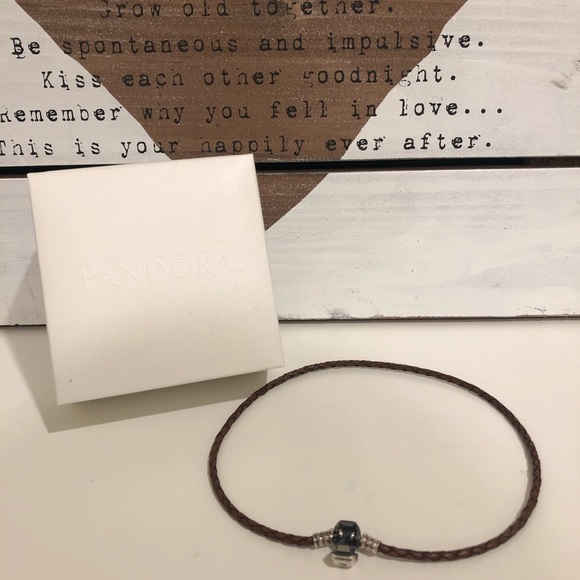 Pandora Leather Necklace/Bracelet - Picture 5 of 6